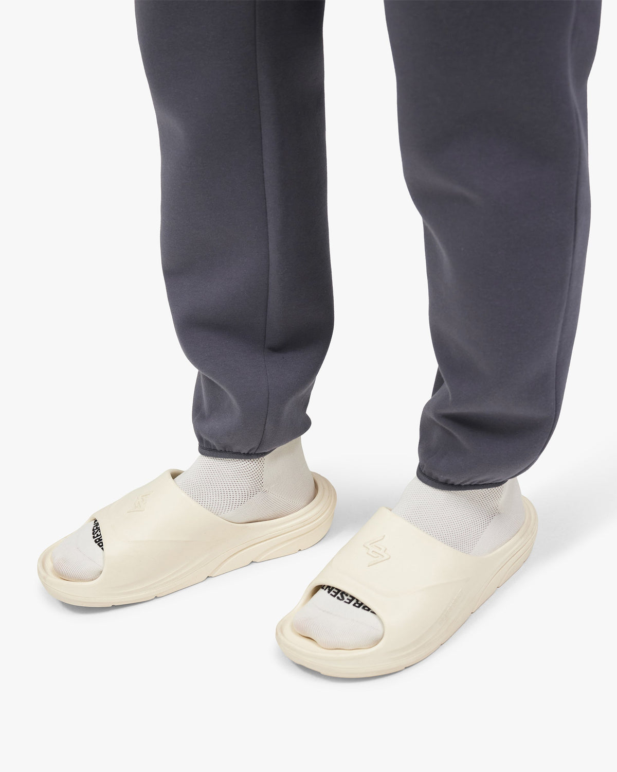 REPRESENT 247 Form Sweatpant - Graphene