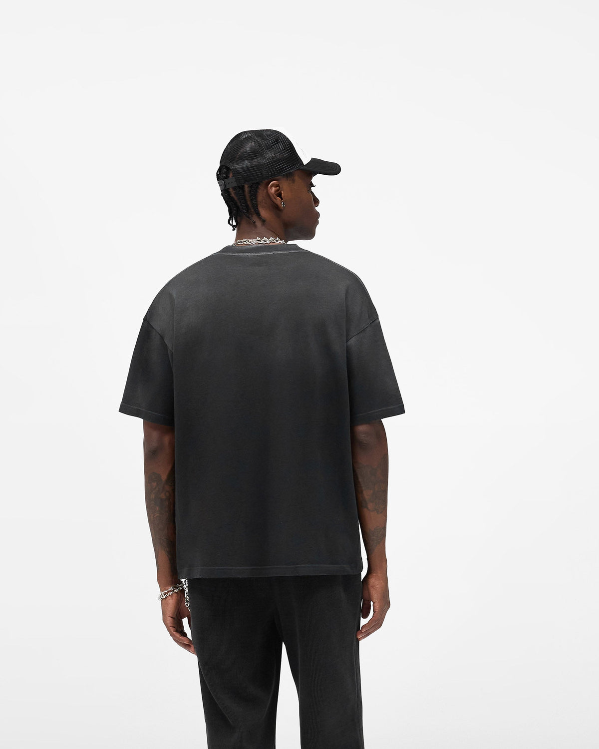 REPRESENT Legacy Crest T-Shirt - Stained Black
