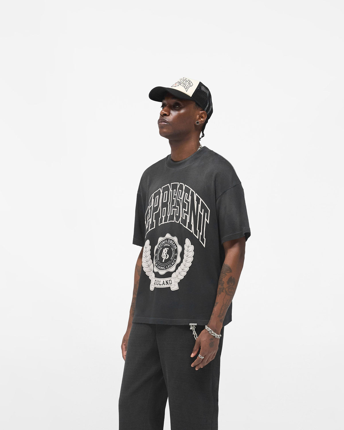 REPRESENT Legacy Crest T-Shirt - Stained Black