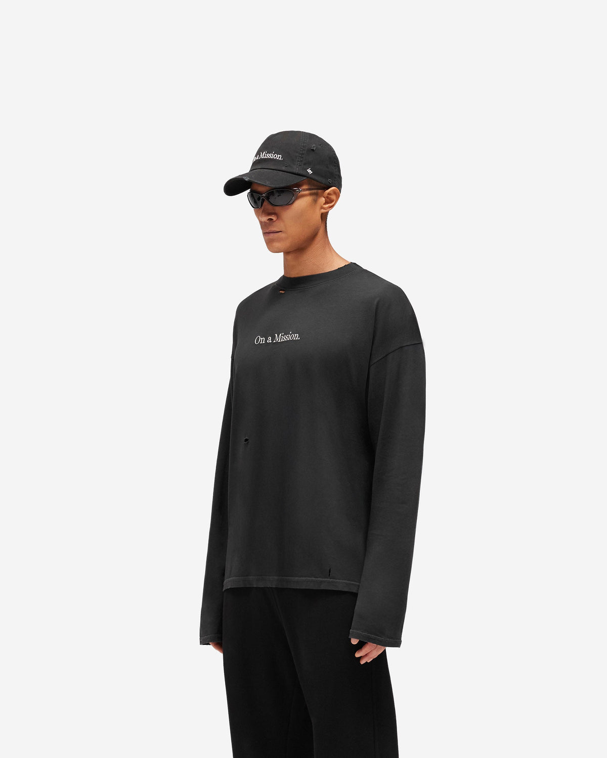 REPRESENT 247 On A Mission Long Sleeve T-Shirt - Jet Black