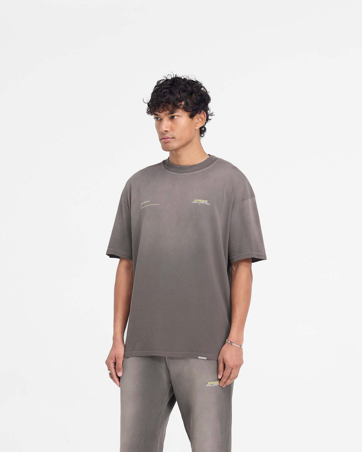 REPRESENT Patron Of The Club T-Shirt - Washed Olive