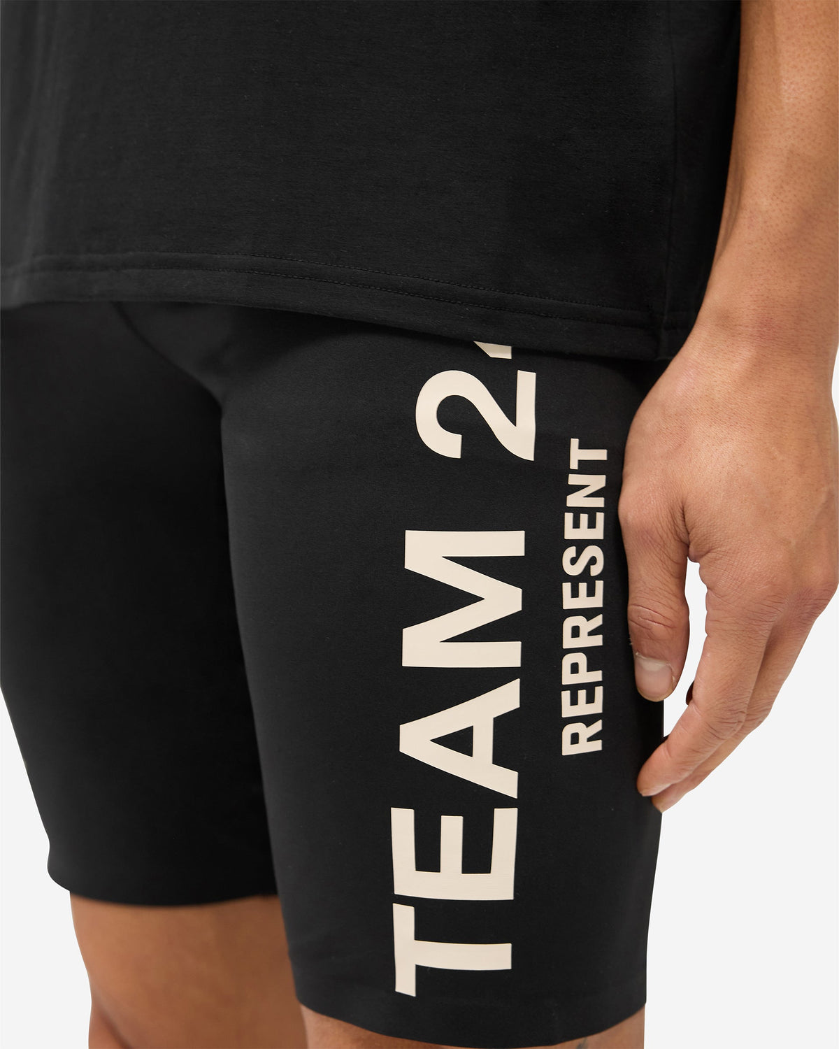 REPRESENT Team 247 Half Tight - Black