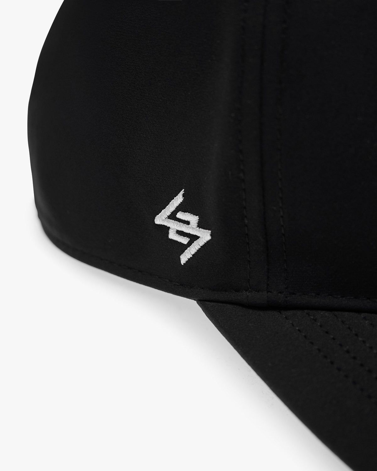 REPRESENT Team 247 x 47 Trucker Cap - Jet Black