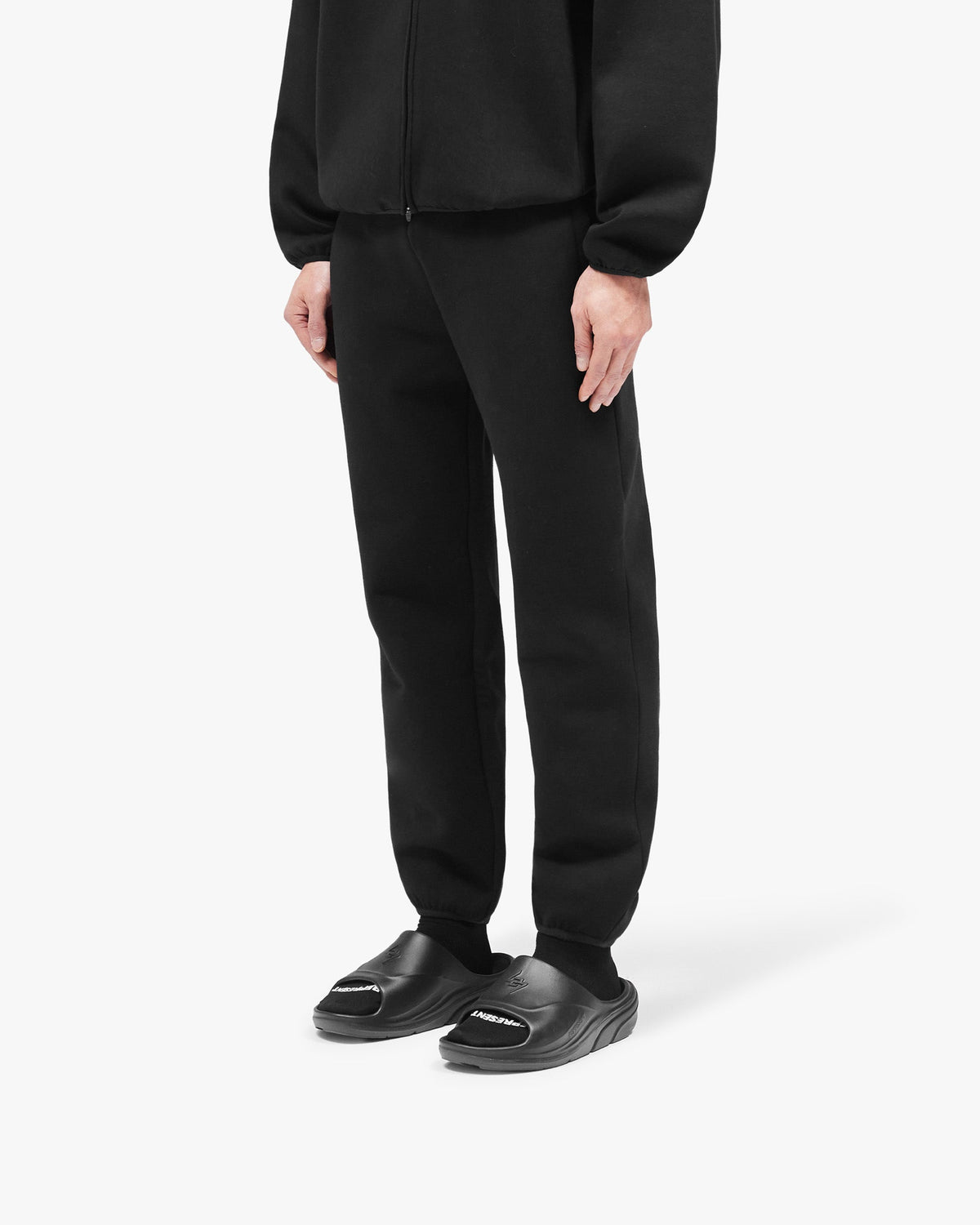 REPRESENT 247 Form Sweatpant - Jet Black