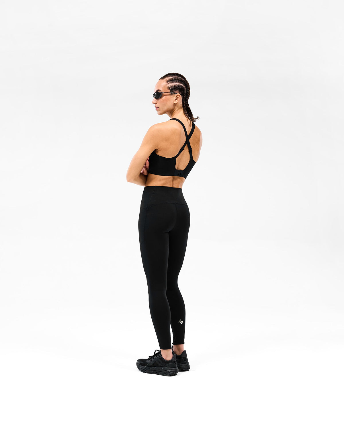 REPRESENT 247 Mid Impact Sports Bra - Black