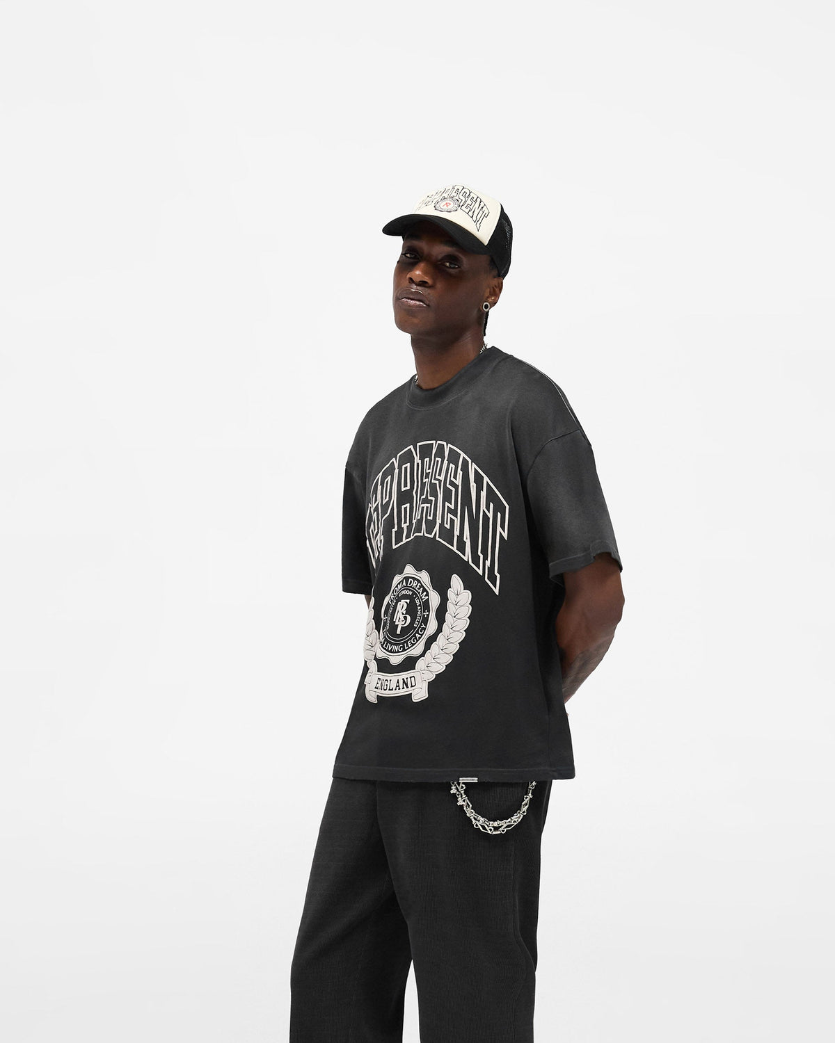 REPRESENT Legacy Crest T-Shirt - Stained Black