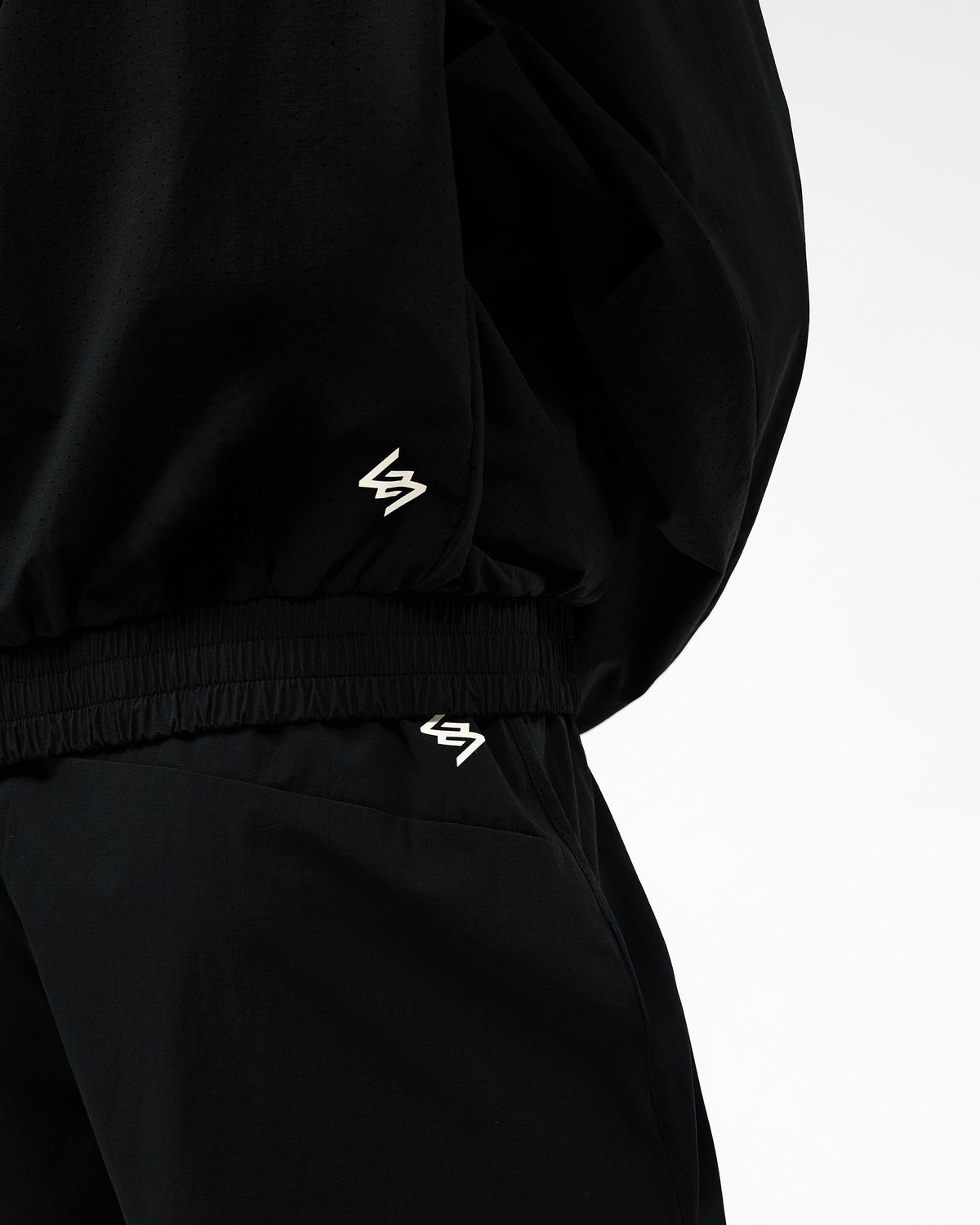 REPRESENT 247 Training Jacket - Black