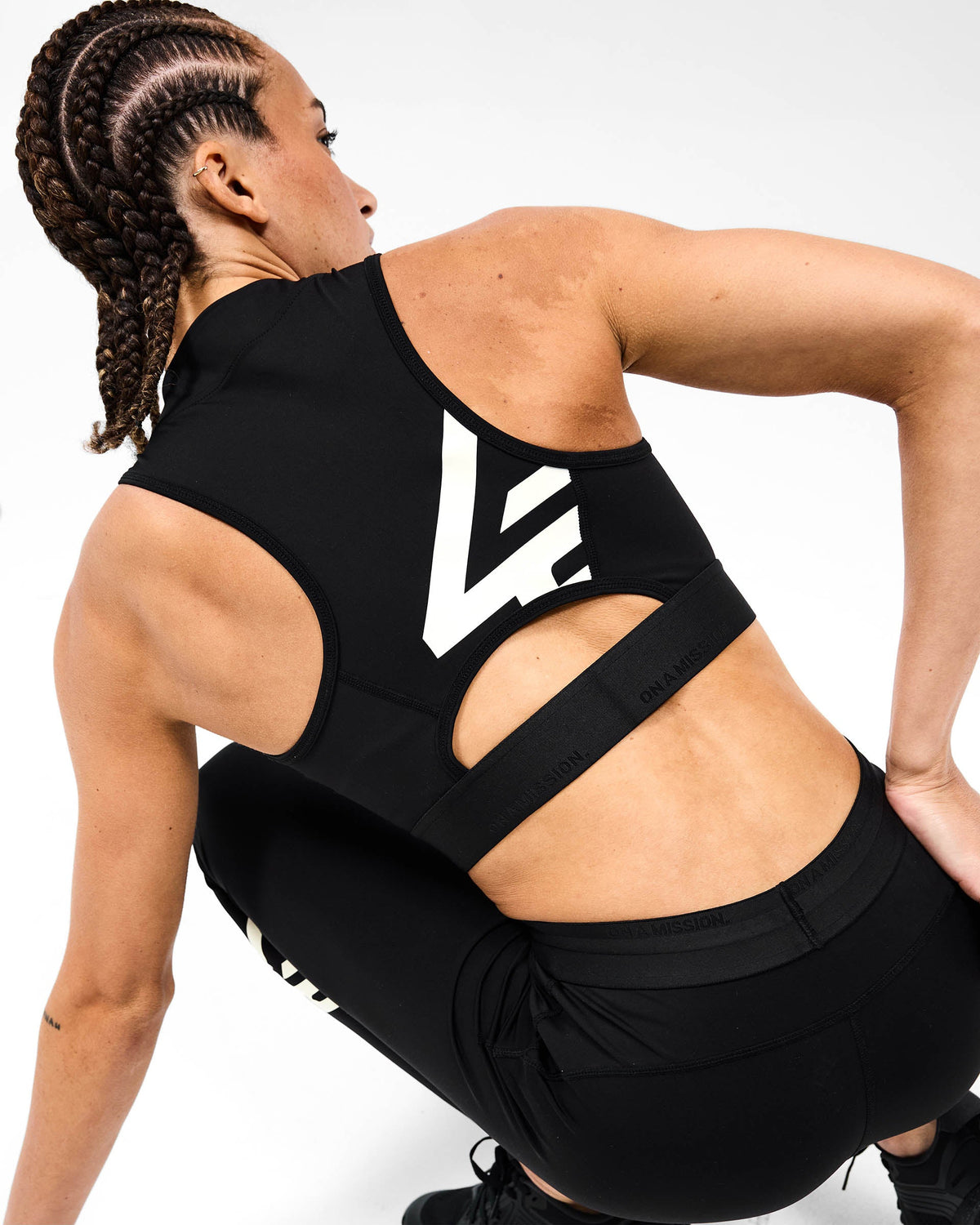 REPRESENT 247 Zip Front Performance Crop - Black