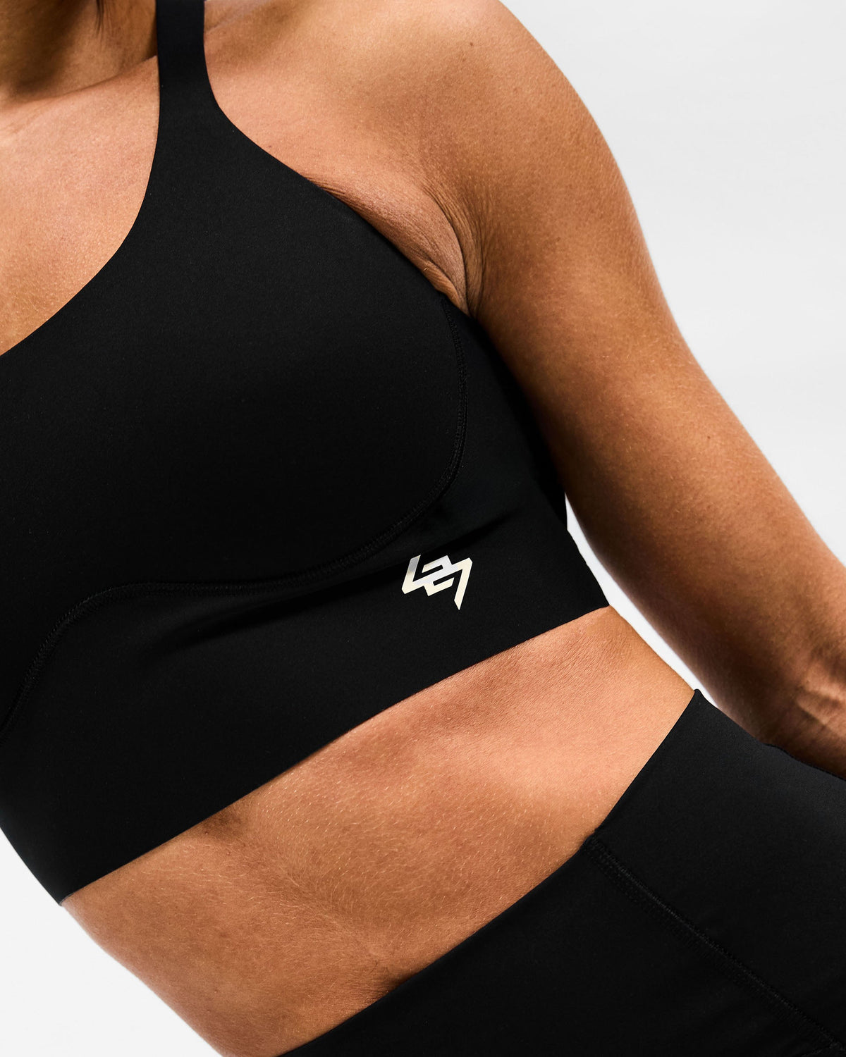 REPRESENT 247 Mid Impact Sports Bra - Black
