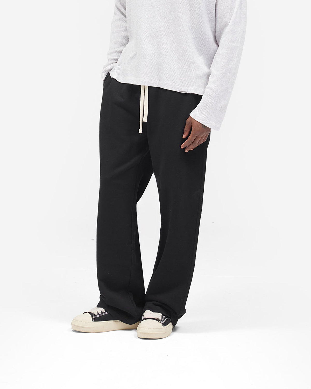 REPRESENT Initial Sweatpants - Jet Black