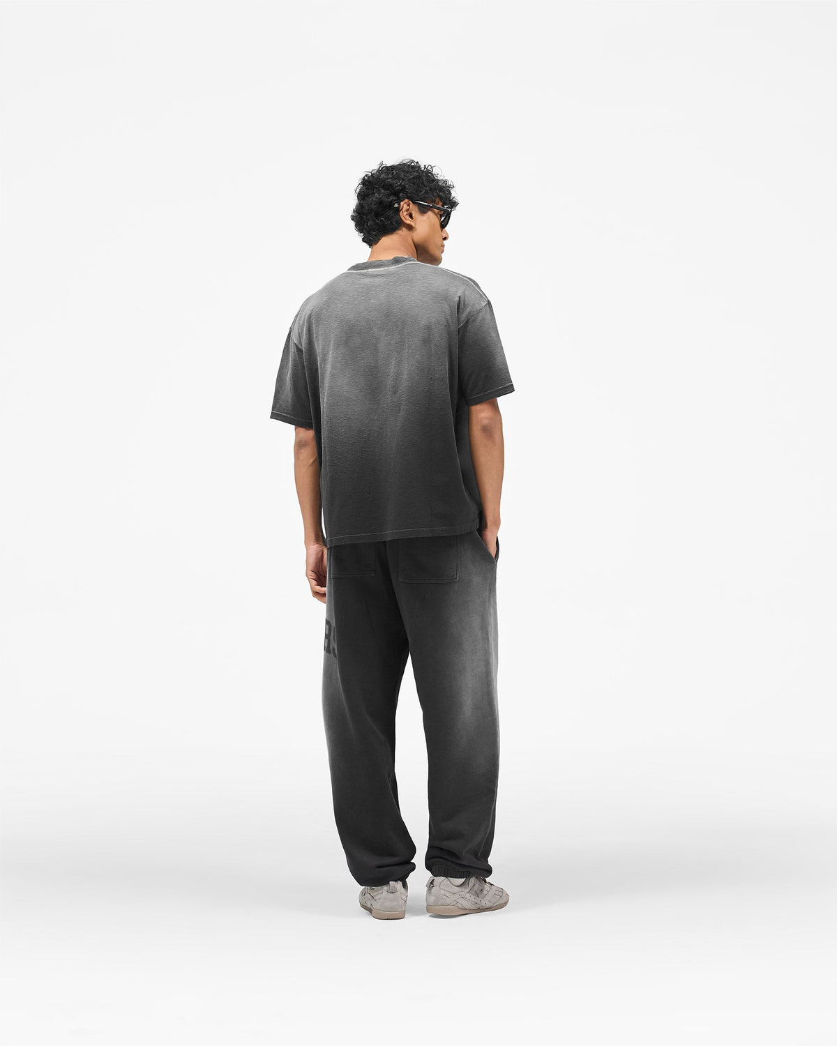 REPRESENT Represent Owners Club T-Shirt - Weathered Black