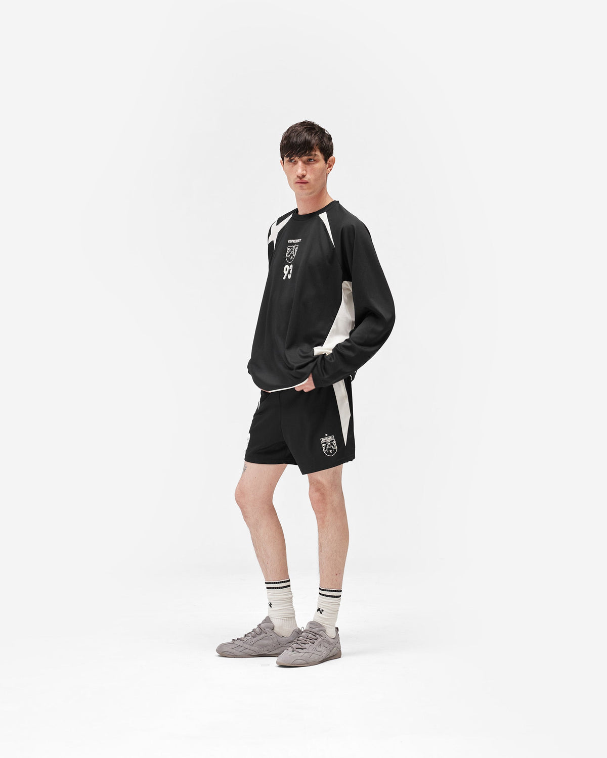 REPRESENT Star Shorts - Jet Black